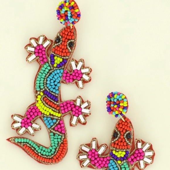 Multi color gecko lizard earrings - Picture 3 of 4